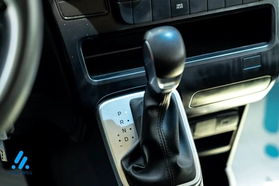 Hyundai Staria Premium-10