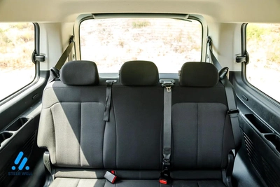 Hyundai Staria Premium-9