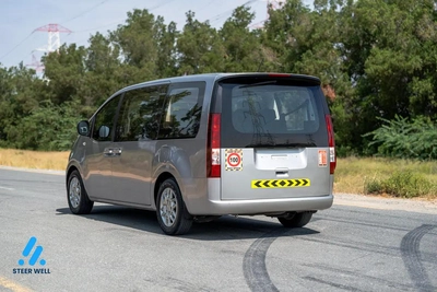 Hyundai Staria Premium-6