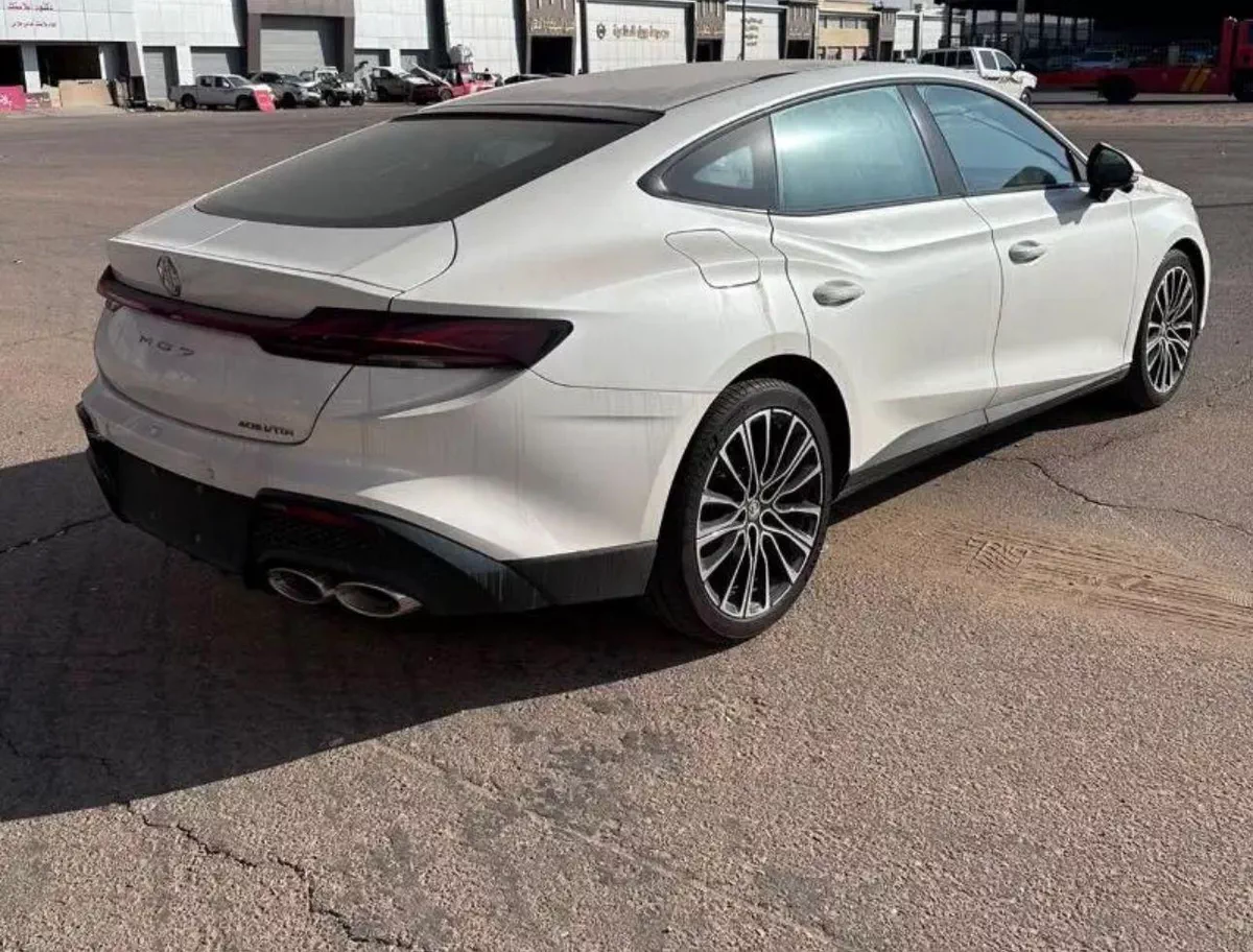 2026 MG MG7 – Sleek Design, Turbo Power-5-5