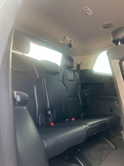 Kia Telluride LX 2020 Kia Telluride 3.8L V6 - Rear Camera & Sensor - Leather Seats With Rims --13