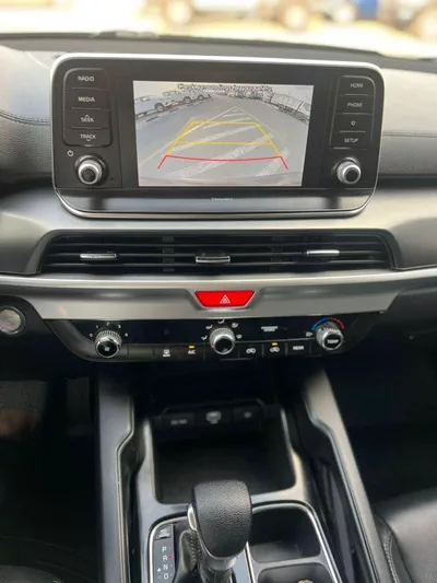 Kia Telluride LX 2020 Kia Telluride 3.8L V6 - Rear Camera & Sensor - Leather Seats With Rims --19