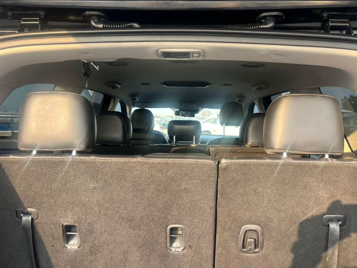 Kia Telluride LX 2020 Kia Telluride 3.8L V6 - Rear Camera & Sensor - Leather Seats With Rims --15-0