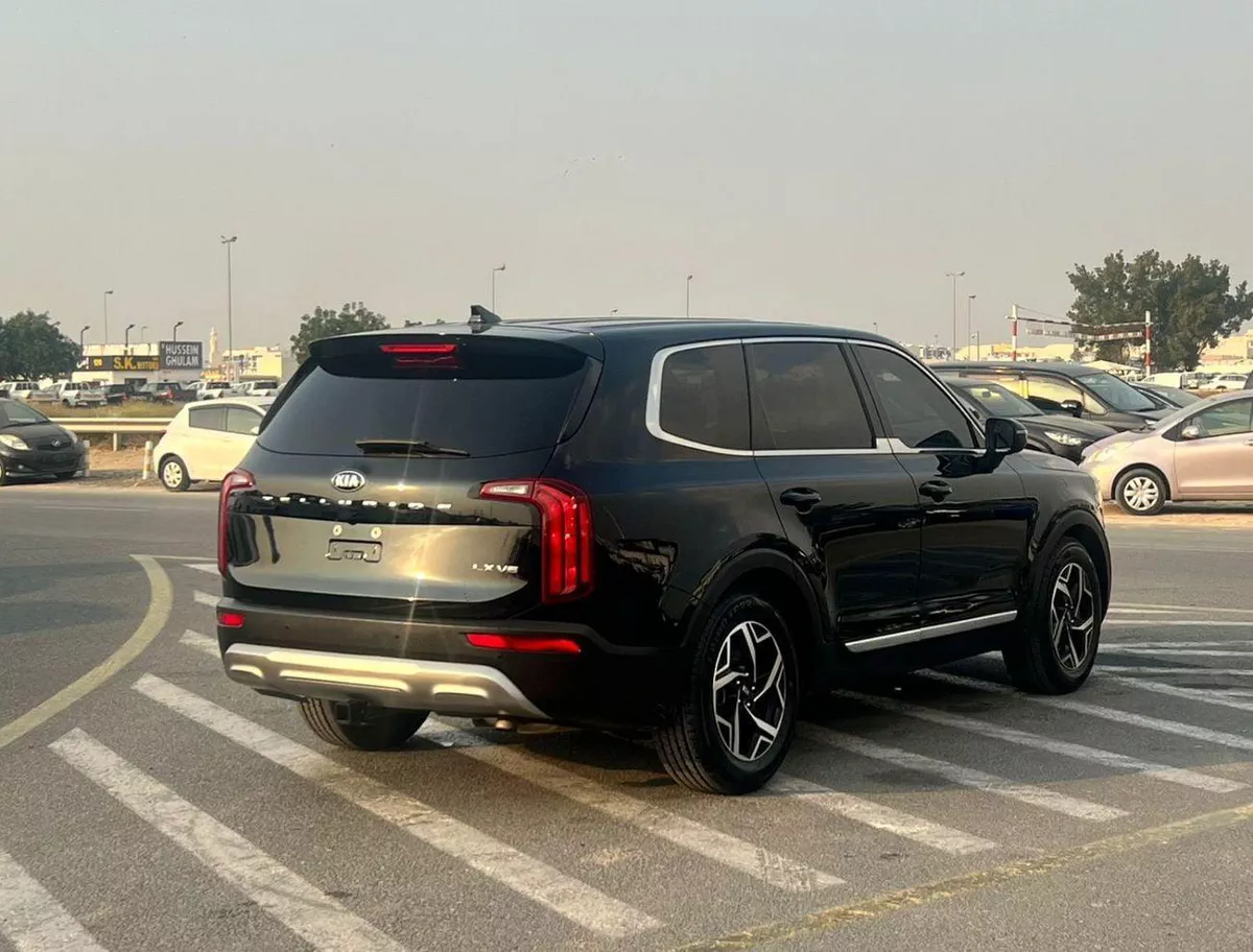 Kia Telluride LX 2020 Kia Telluride 3.8L V6 - Rear Camera & Sensor - Leather Seats With Rims --5-0