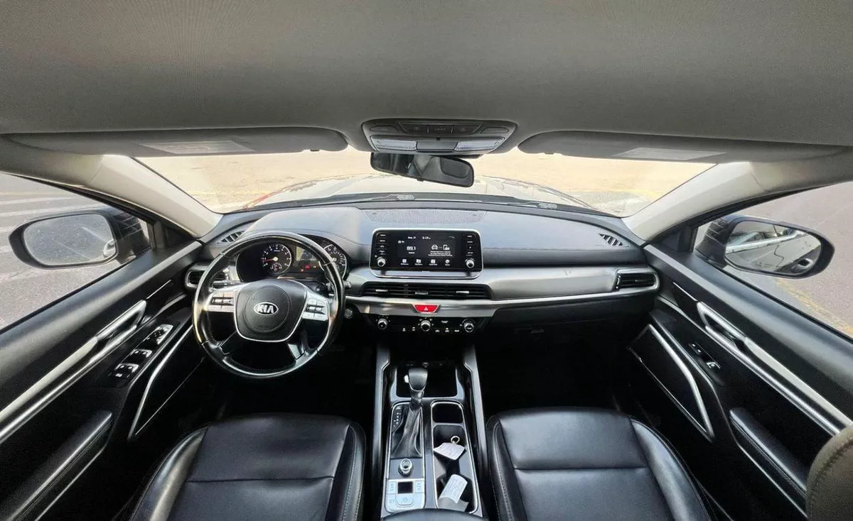 Kia Telluride LX 2020 Kia Telluride 3.8L V6 - Rear Camera & Sensor - Leather Seats With Rims --8-0
