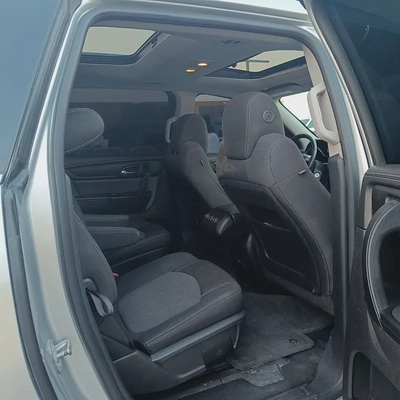2014 Traverse Full Option Panorama-7