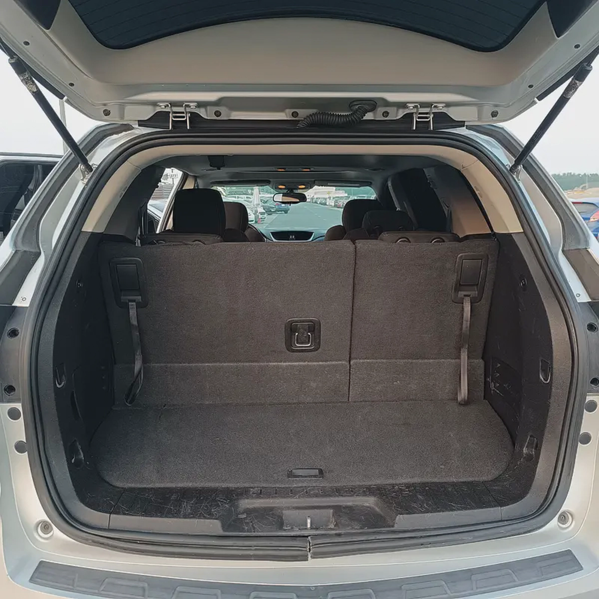 2014 Traverse Full Option Panorama-13-13