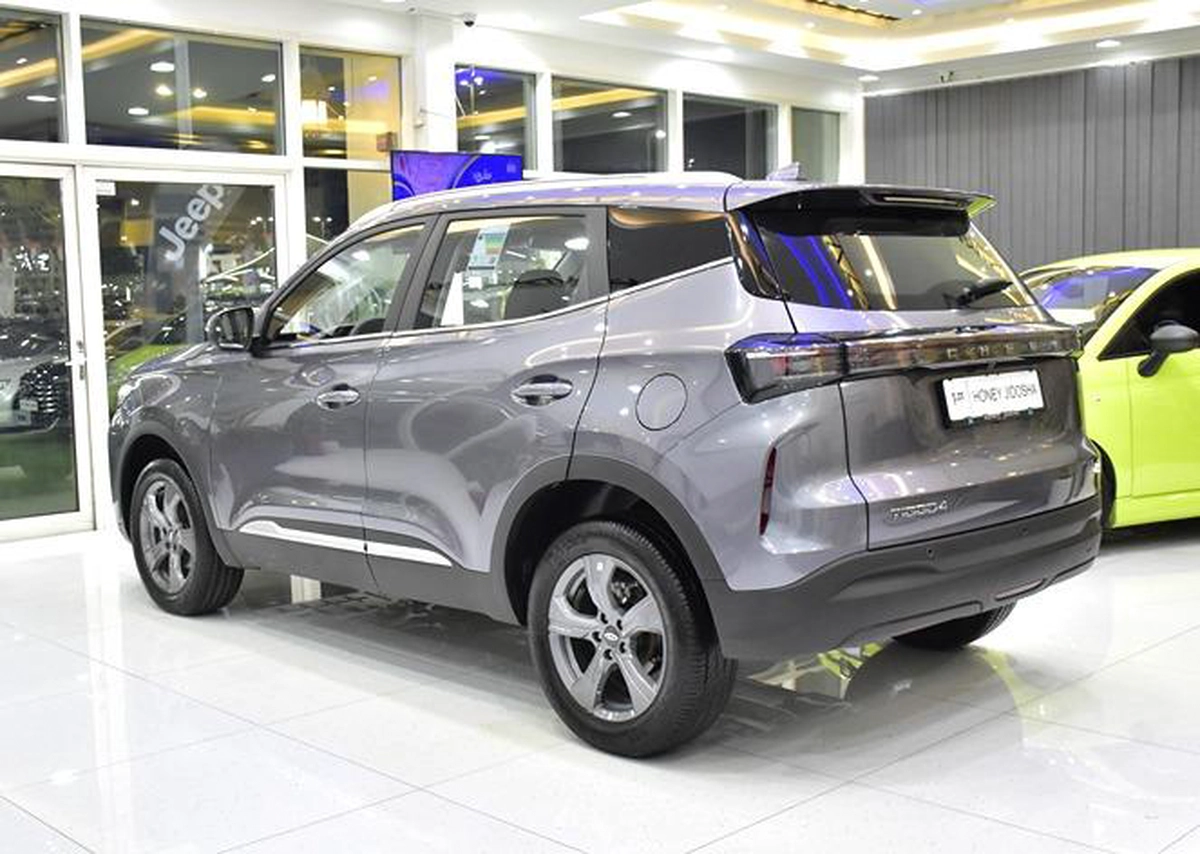 Chery Tiggo 4 ( 2026 Model ) in Grey Color GCC Specs