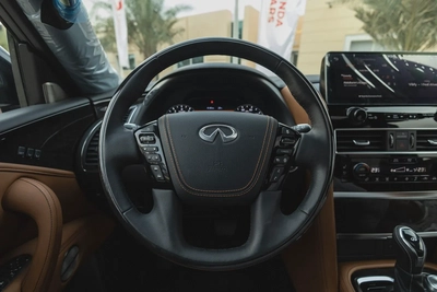 Infiniti QX80 2023-8