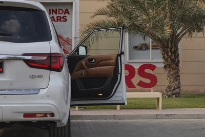 Infiniti QX80 2023-10