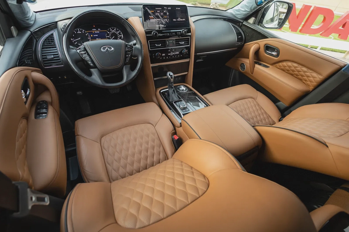 Infiniti QX80 2023-14-14