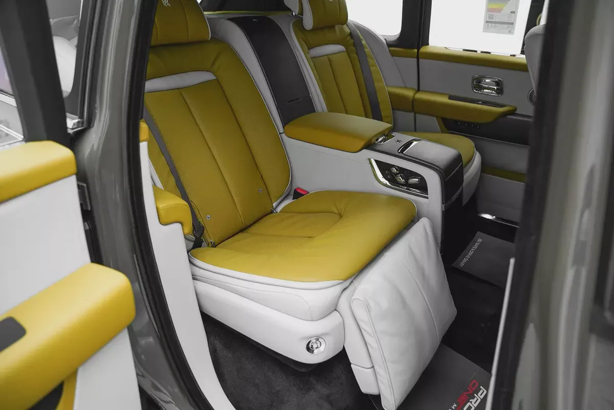 2026 ROLLS ROYCE CULLINAN WITH WARRANTY AND SERVICE CONTRACT-13-13