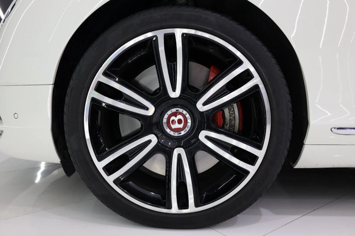 Bentley Continental GT-4-4