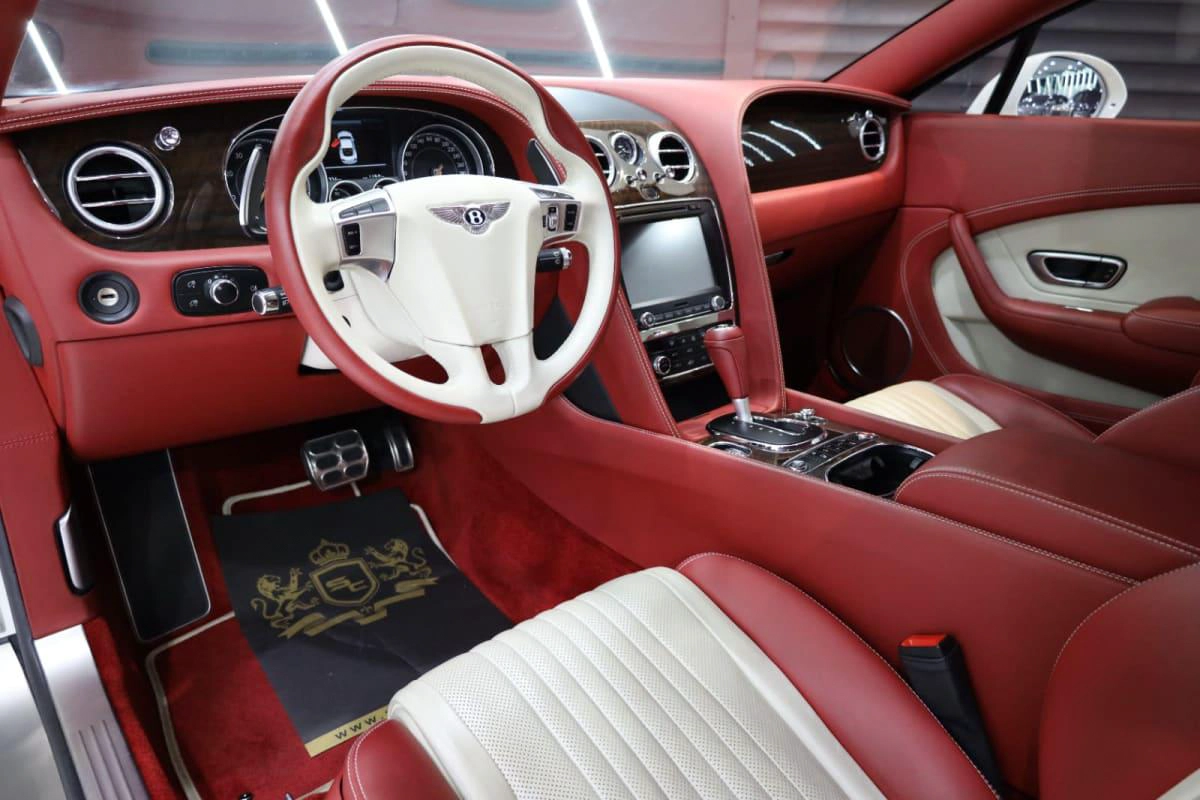 Bentley Continental GT-1-1