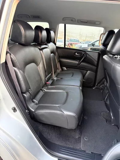 Nissan Armada SL-13