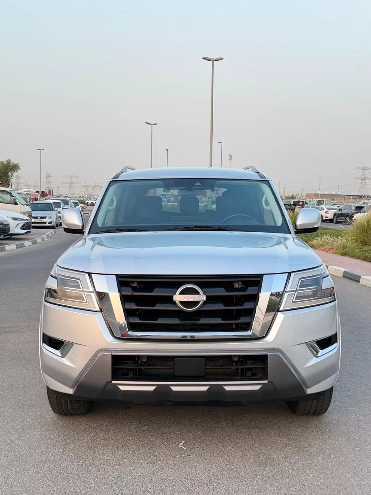 Nissan Armada SL-1-0