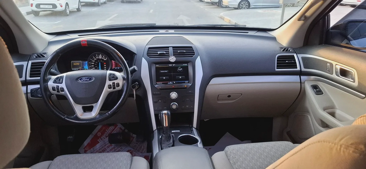 Ford Explorer 2013 Model GCC Perfect Condition Free Accident Smoothly Drive-11-11