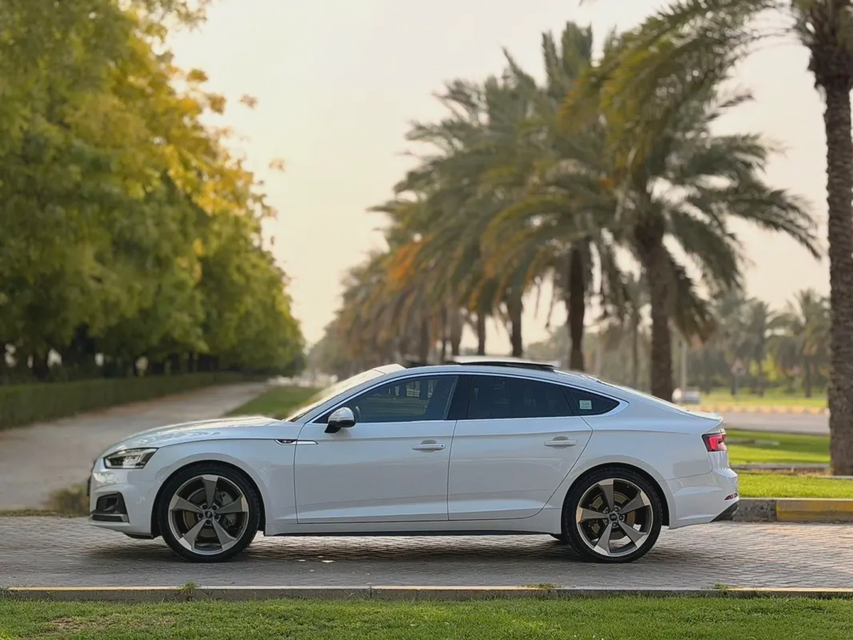 Audi A5 45 TFSI quattro 2019 - Korean Specs - GCC Car-5-5