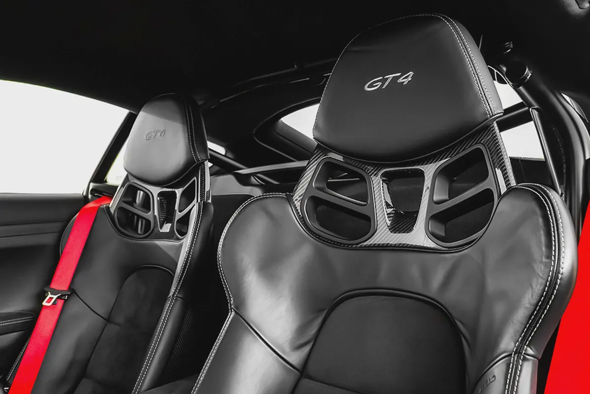 Finance: 14,074 AED / 24 months | 0% DP | 2016 Porsche Cayman GT4 Clubsport