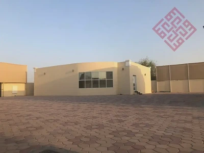 Exquisite Luxurious Villa For || 3 Master Room-4