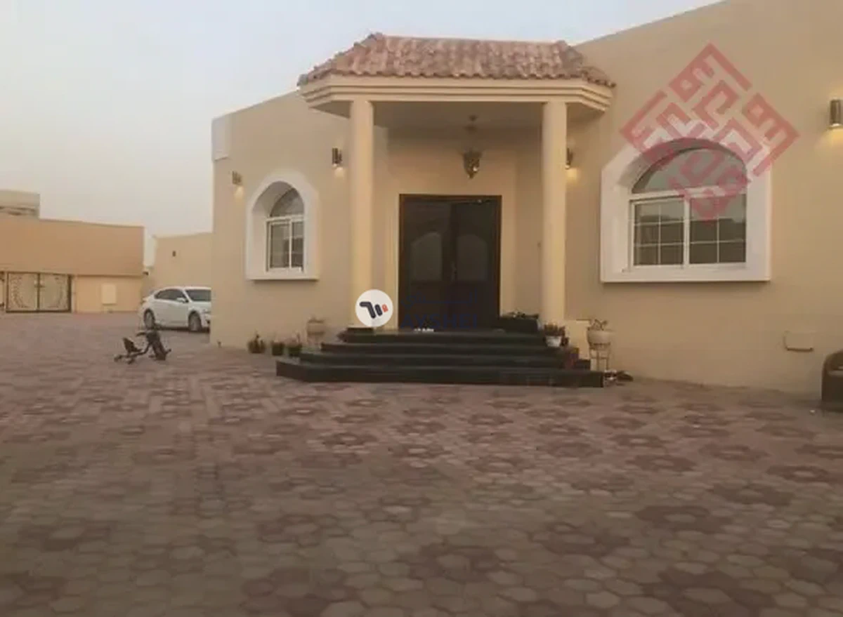 Exquisite Luxurious Villa For || 3 Master Room-1-1