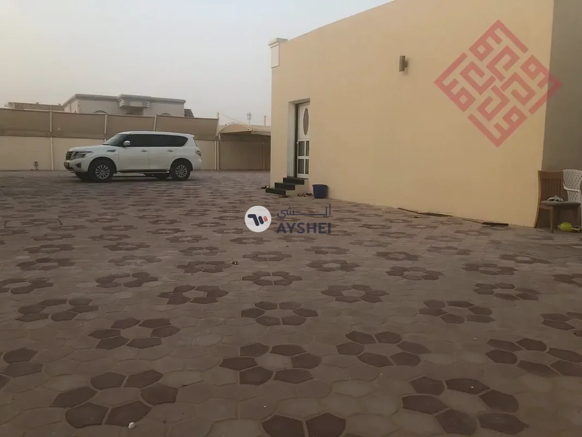 Exquisite Luxurious Villa For || 3 Master Room-6-6