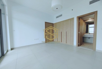 Apartment for rent in Al Nasr Square, Oud Metha-5