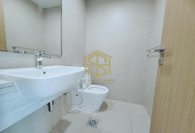 Apartment for rent in Al Nasr Square, Oud Metha-6