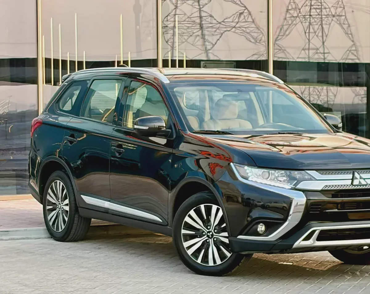 820-Monthly l GCC l 4WD , Cruise, Camera l Accident Free-14-14