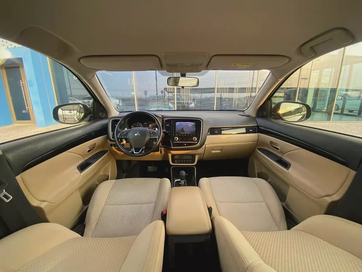 820-Monthly l GCC l 4WD , Cruise, Camera l Accident Free-6-6
