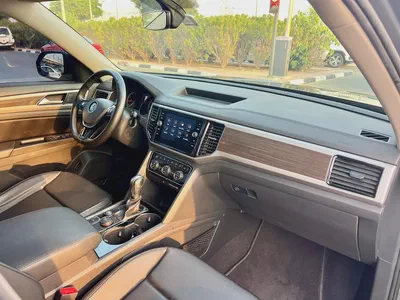Volkswagen Teramont GCC SPEC SE FULL OPTION 4MOTION V6 2019 GCC Specs-16