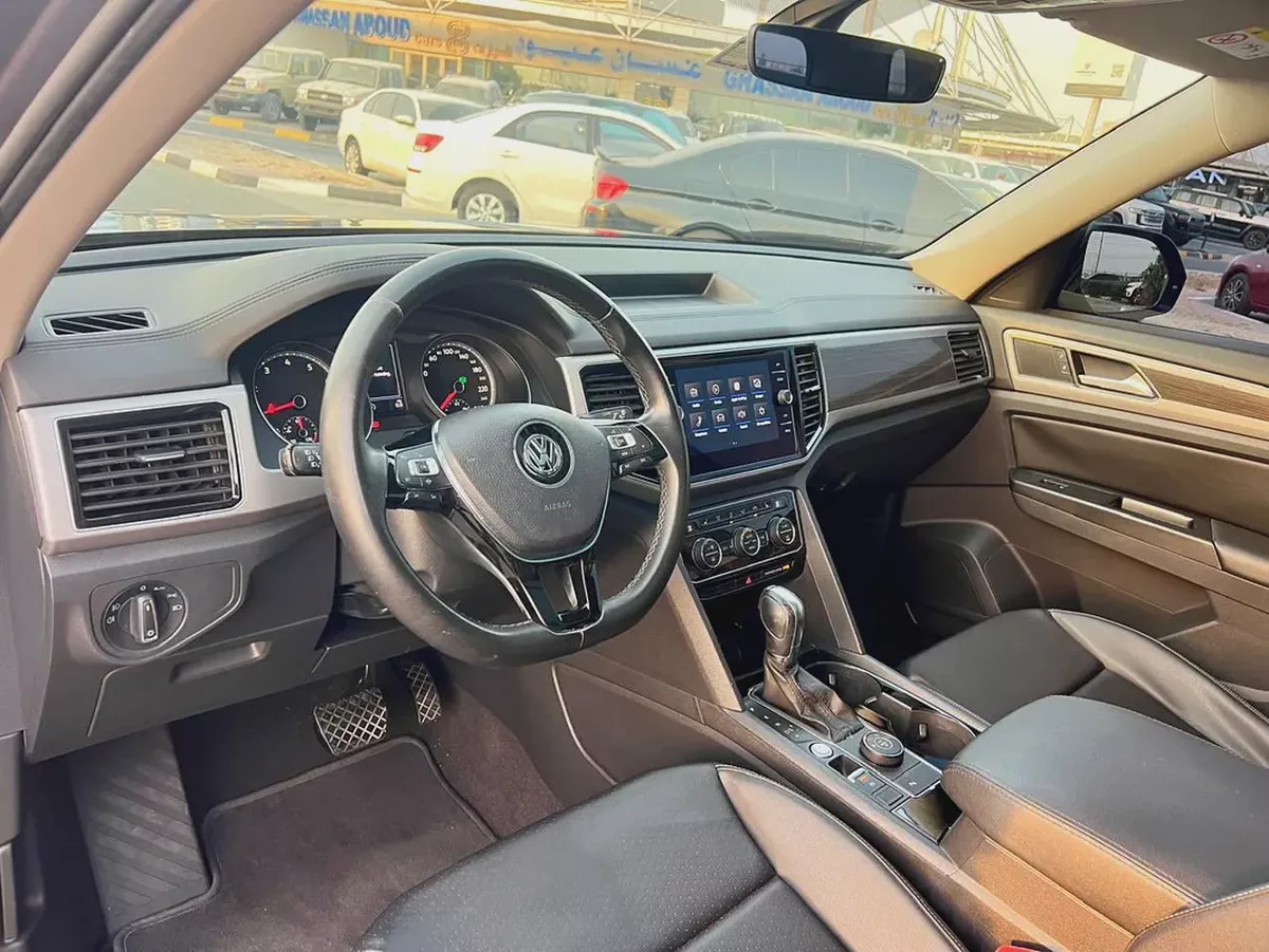 Volkswagen Teramont GCC SPEC SE FULL OPTION 4MOTION V6 2019 GCC Specs-10-10
