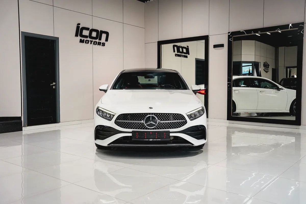 2024 Mercedes-Benz A 200 AMG - GCC Specs - Brand New Condition-1-1