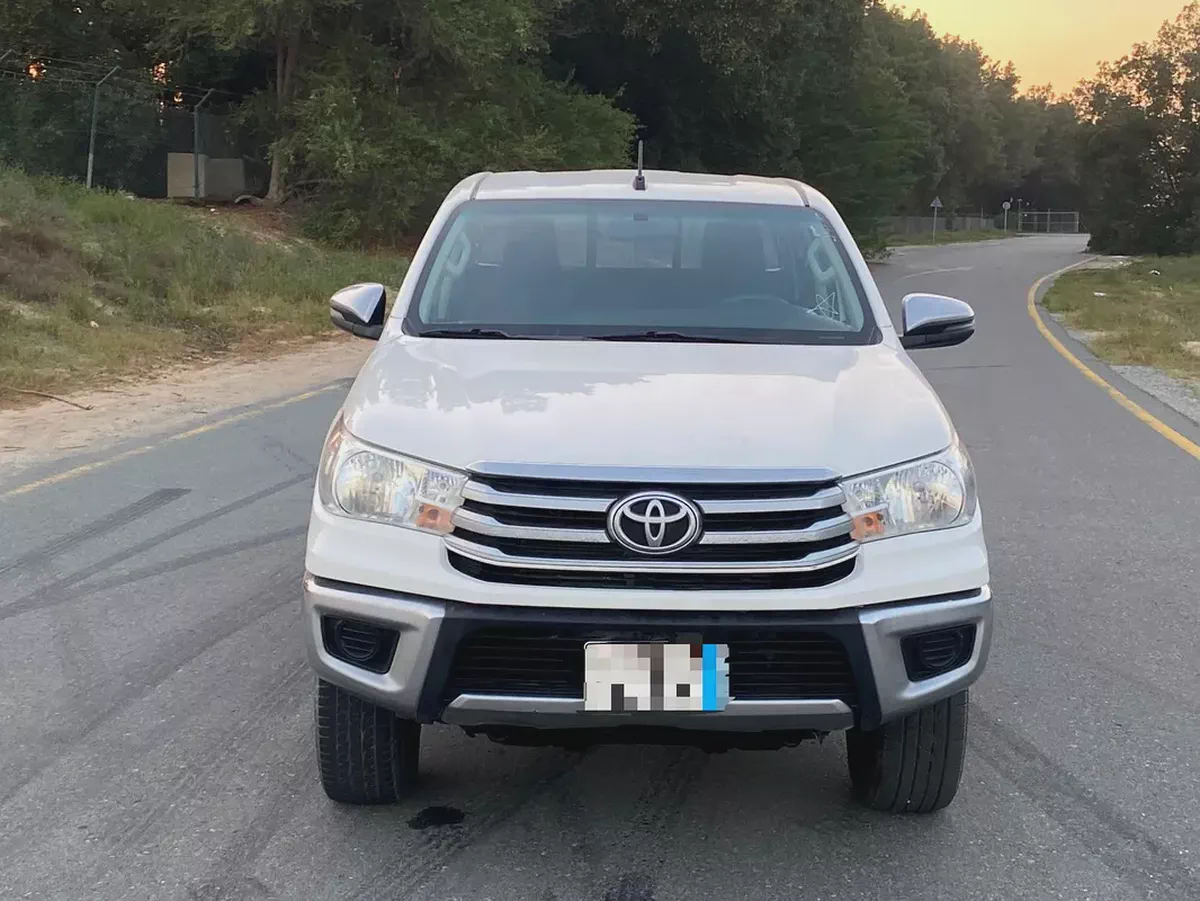 Toyota Hiulx 4x4 Diesel 2022-4-4