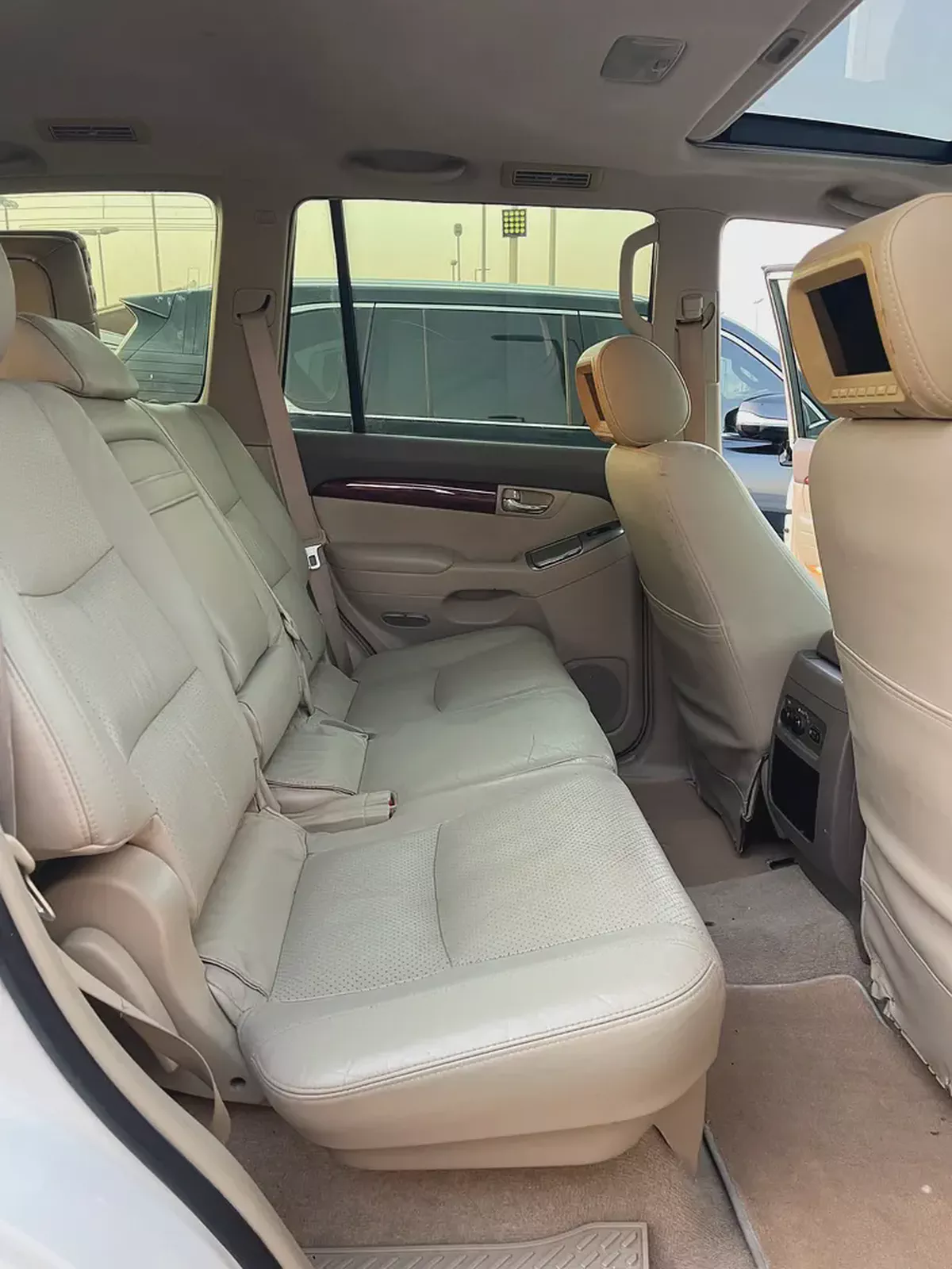 تويوتا برادوToyota Prado VXR 2006 GCC Specs - Excellent Condition-12-12