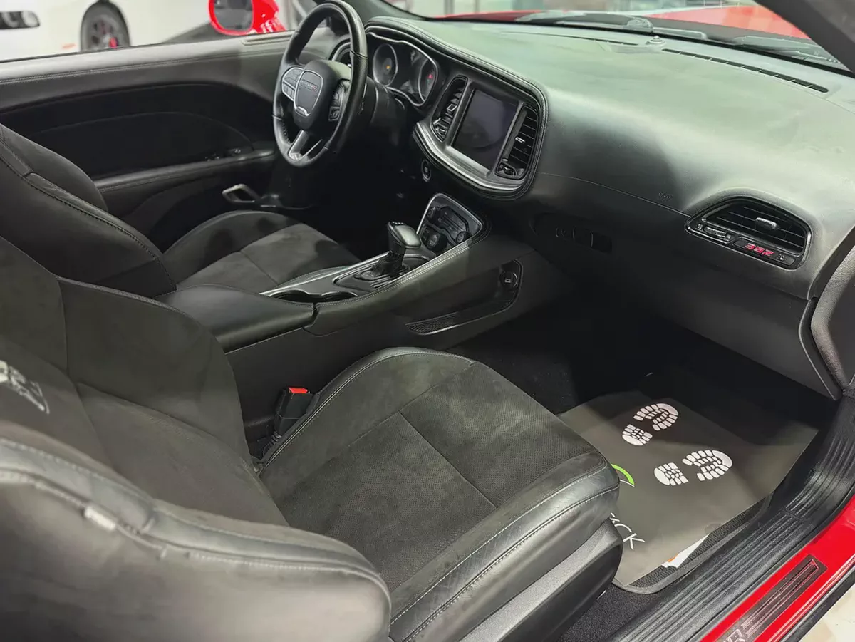 [DODGE CHALLENGER SCATPACK 6.4L V8] [ALACANTARA SEATS] [MEMORY SEATS]-11-11