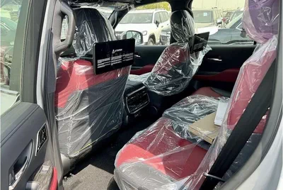 Toyota Land Cruiser VXR 3.5L-3