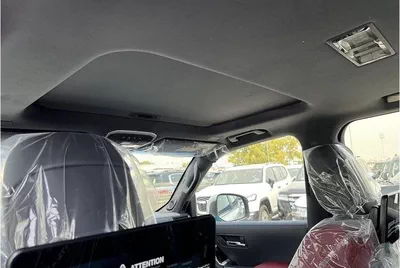 Toyota Land Cruiser VXR 3.5L-5