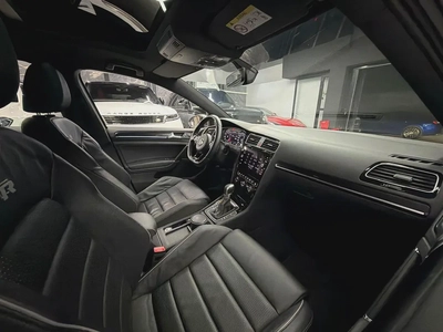 Aed 802/ M | Volkswagen Golf R | 1 Owner | Full Agency Service History | GCC Specs-13