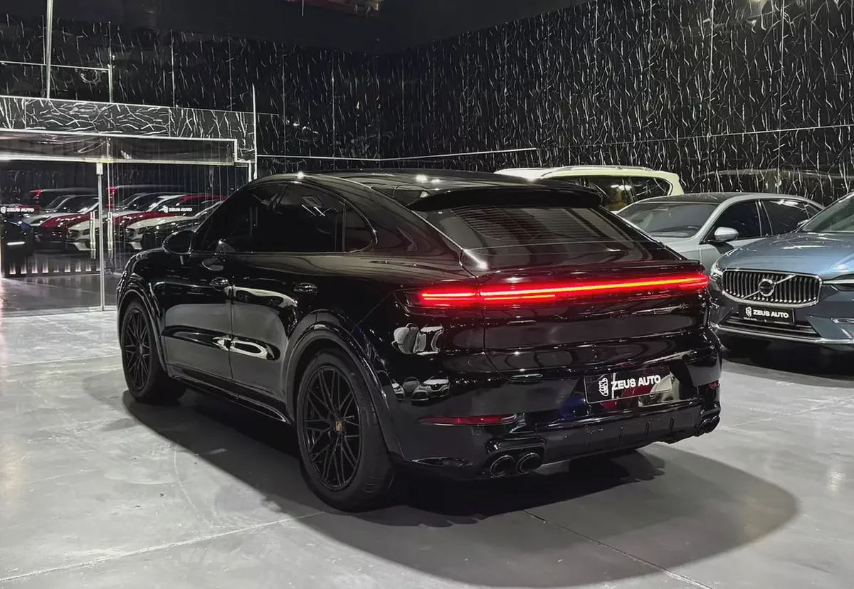 Cayenne S Coupe | Low Mileage | Full PPF | Black Edition | Fully loaded With GTS Options-4-4