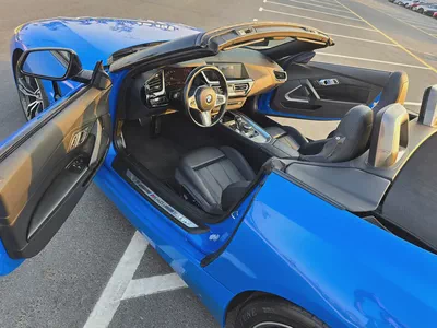 BMW Z4 M40i 2020 American Specs - Low Mileage  Pristine Condition-10