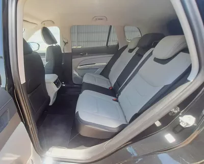 989-Monthly I GCC | Cruise, Leather Seats, GPS I Accident Free-8