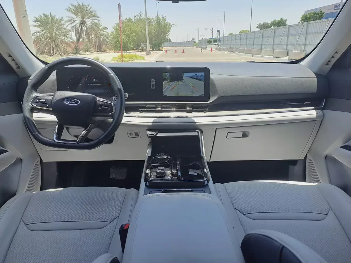 989-Monthly I GCC | Cruise, Leather Seats, GPS I Accident Free-3-3
