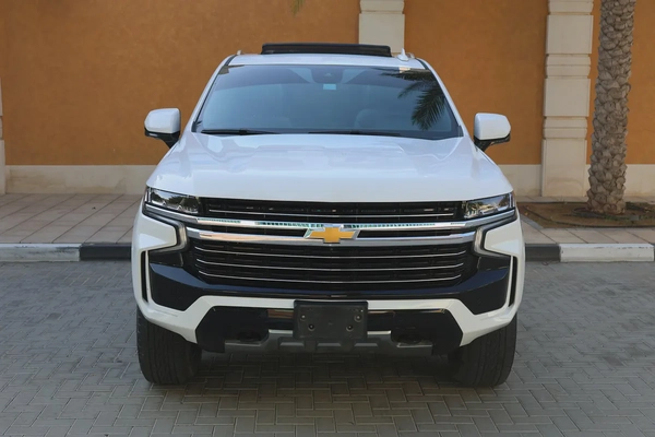 CHEVROLET TAHOE LT 4WD 5.3L V8 - GCC SPECS - UNDER WARRANTY / SERVICE 21-10-2027 - ACCIDENT FREE -