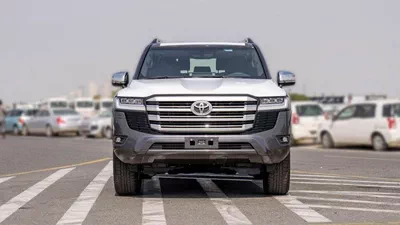 Toyota Land Cruiser VX TOYOTA LANDCRUSIER LC300 VX 4.0 PETROL TWIN TURBO-1