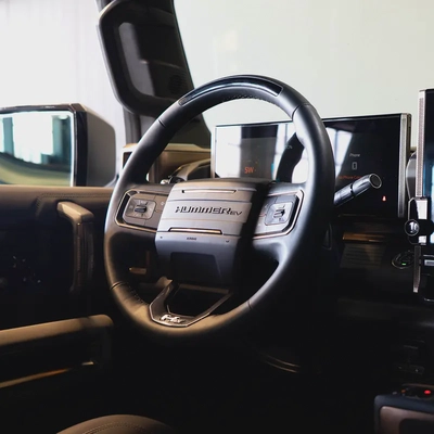 AED 6,899 P.M • 0% Downpayment • GMC Hummer EV Edition 1 • Agency Warranty-11