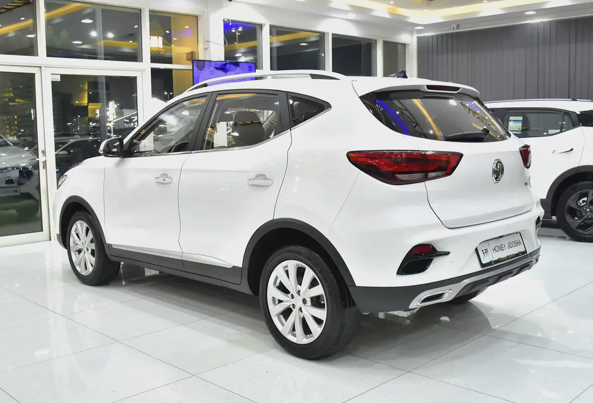 AED 499 EMi for 5Yrs | MG ZS ( 2023 Model ) in White Color GCC Specs-6-6