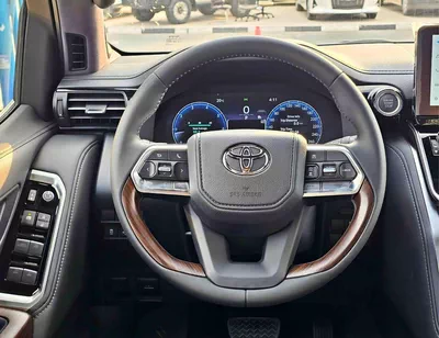 Toyota Land Cruiser VXR VX | 4.0L V6 PETROL | PWR WITH LEATHER SEATS  | DVD CAMERA | JBL SPEAKERS | SUNROOF (CODE#VX4MA)-11