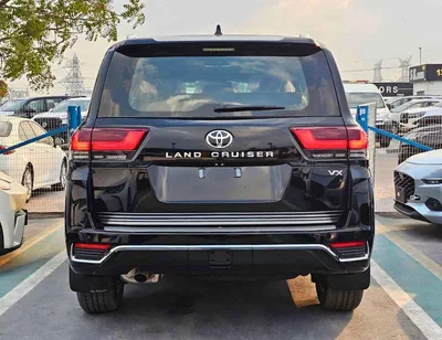 Toyota Land Cruiser VXR VX | 4.0L V6 PETROL | PWR WITH LEATHER SEATS  | DVD CAMERA | JBL SPEAKERS | SUNROOF (CODE#VX4MA)-3