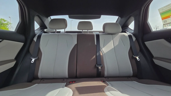 BYD QIN PLUS Design PHEV (White)